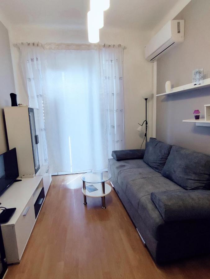Fami Superior One Bedroom Apartment Рийека Екстериор снимка