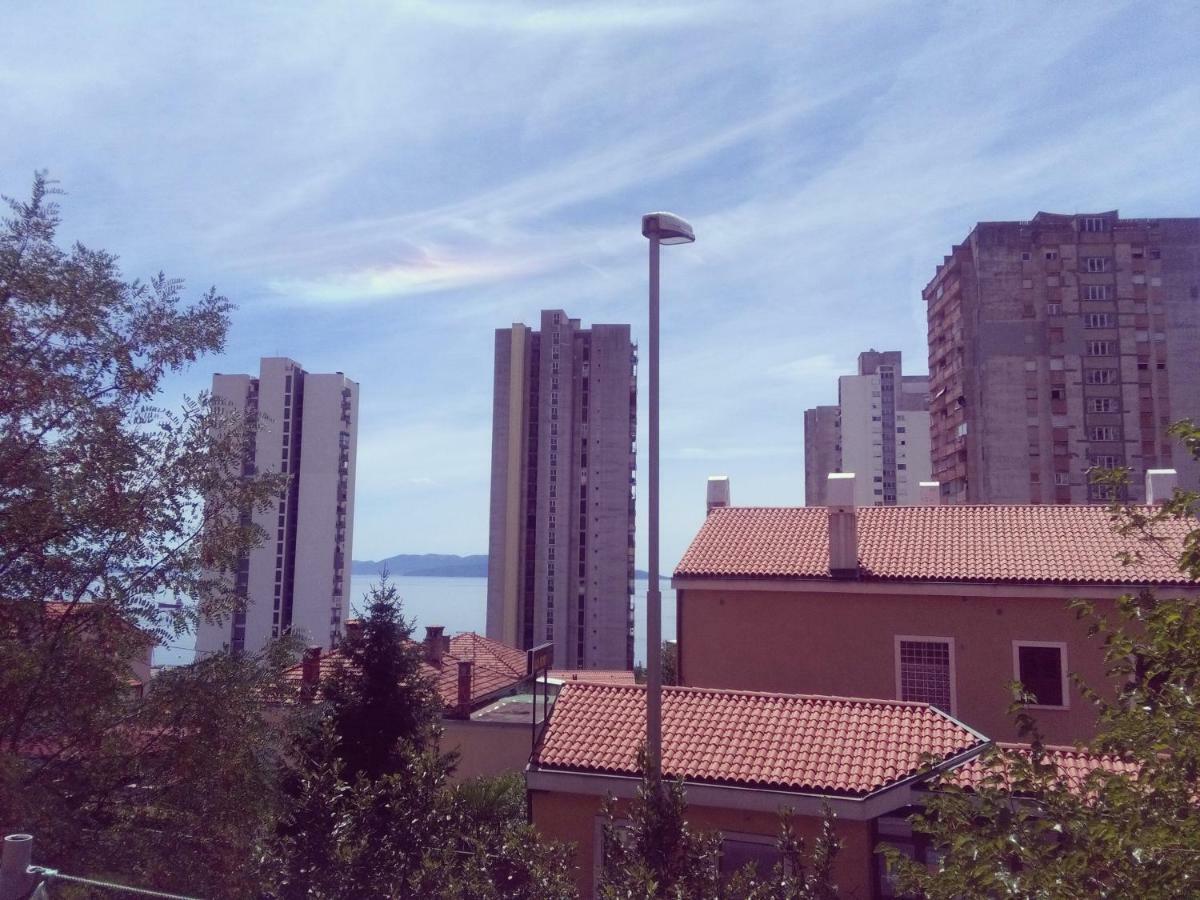 Fami Superior One Bedroom Apartment Рийека Екстериор снимка